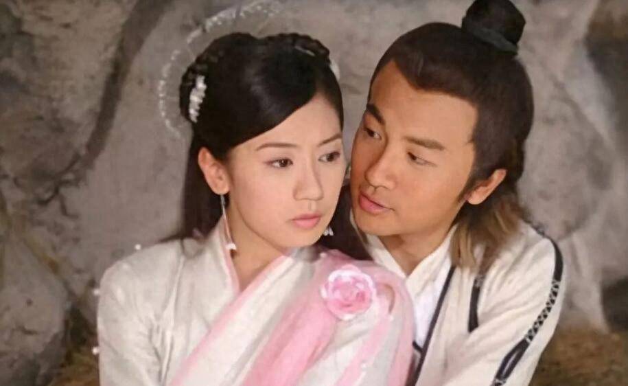 难怪金庸不敢续写倚天,你看赵敏被俘受辱时,张无忌已被谁所杀?