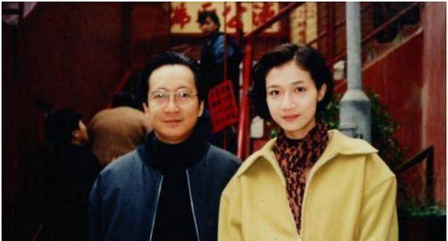 吴绮莉:我对他动了真感情,为他生下这个孩子,我无怨无悔_梅艳芳