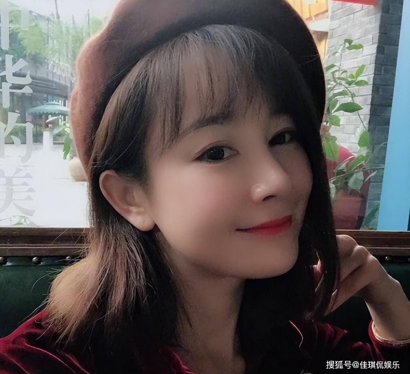 这一次,34岁张檬的"处境",给内娱女明星们"提了个醒"_刘雨欣_美人