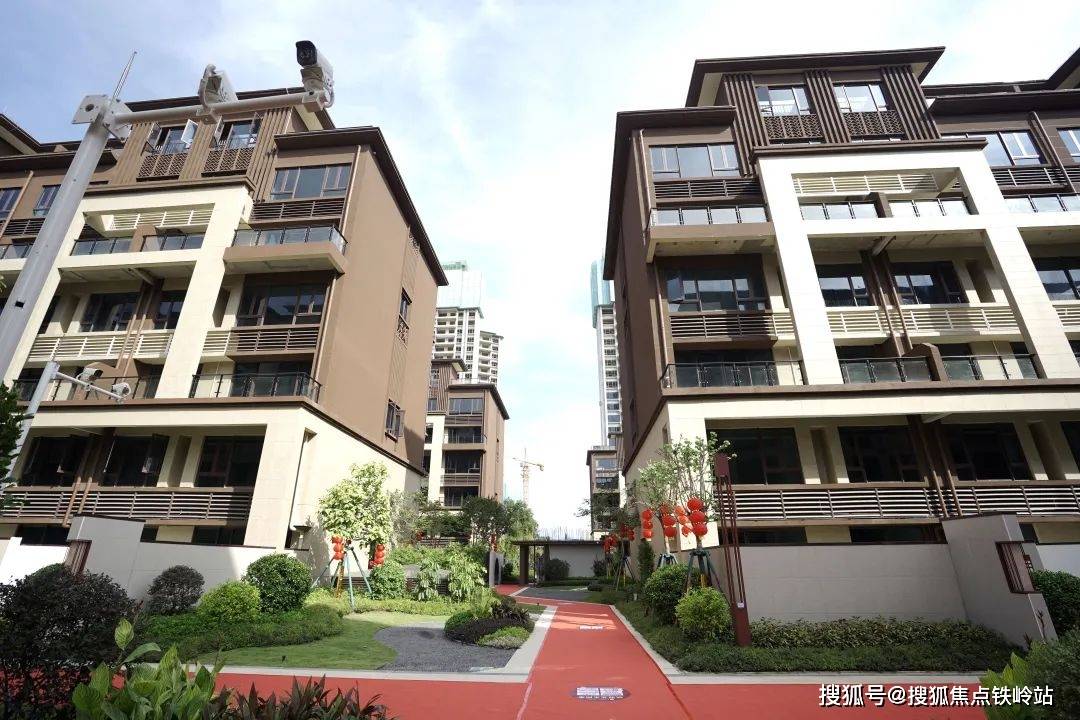 售楼处电话-湾区金融城最新详情-房价-户型-优惠详情_业主_服务_阳江