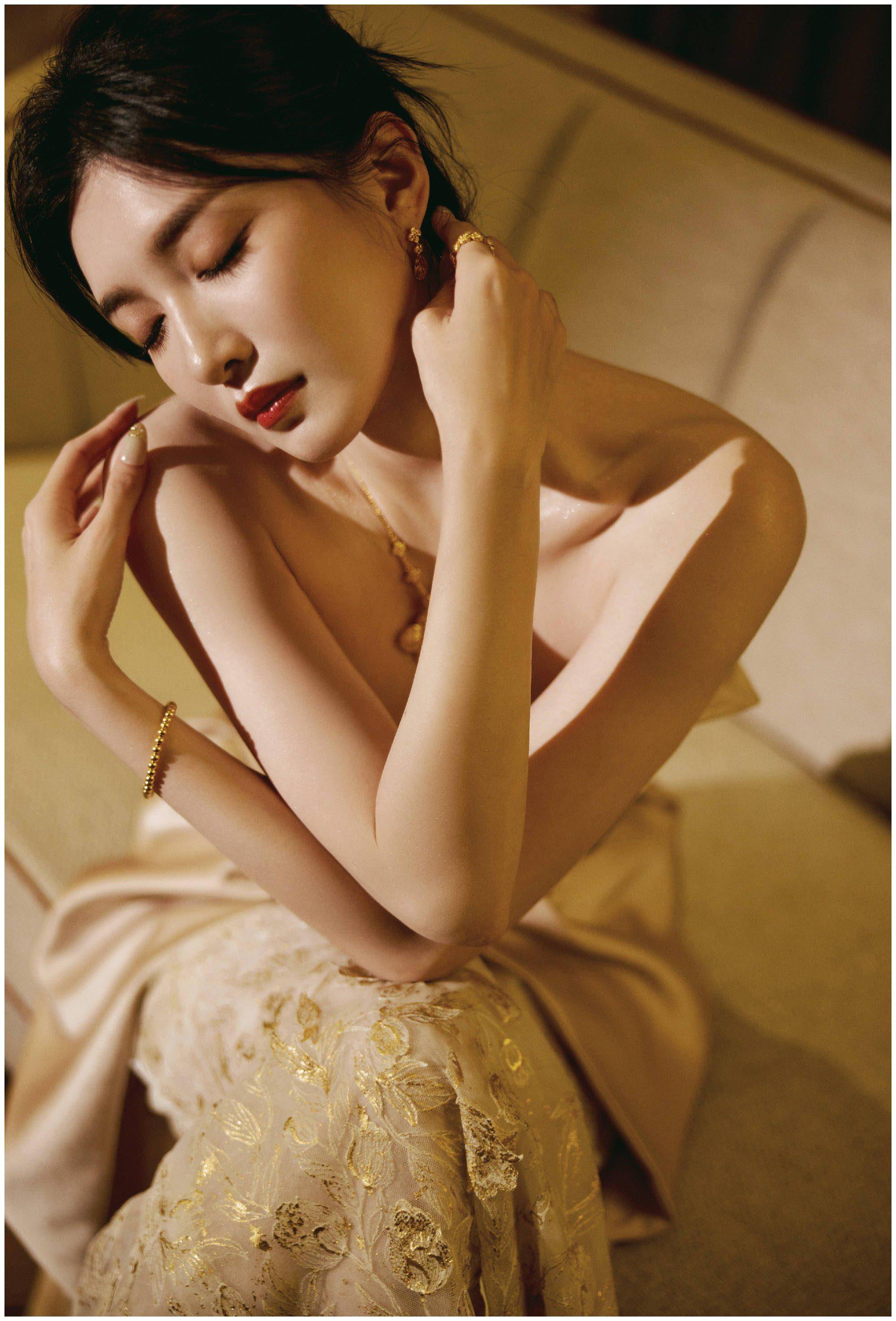 38岁江疏影生图太惊艳!