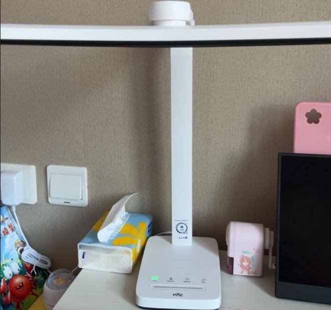 护眼台灯是国A好还是国AA好？一文了解护眼灯国a与国aa级差别