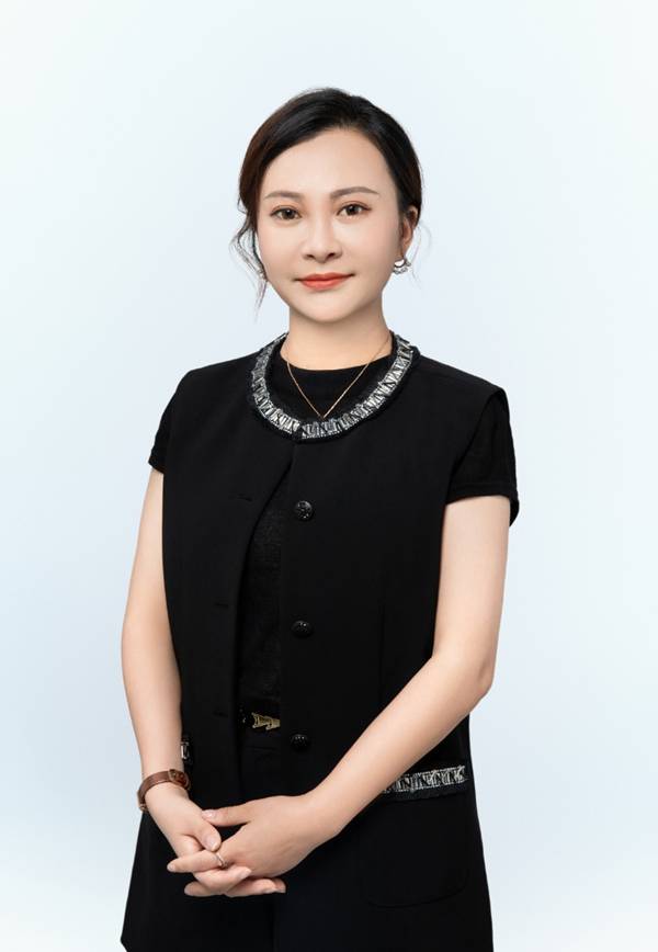 【祥龙贺岁】陈海霞律师向全国人民拜年