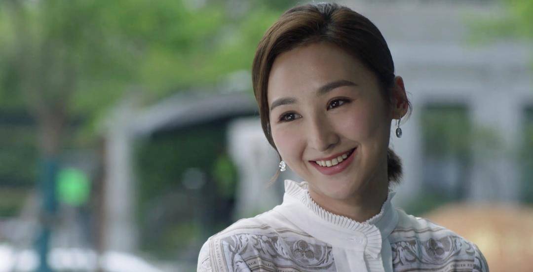 tvb最佳女配角高海宁:最具活力的香港女星,终于成名_角色_生活_表演