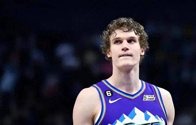 暗讽詹皇!马尔卡宁谈爵士39次罚球:就是湖人犯规了 而我们没有_詹姆斯