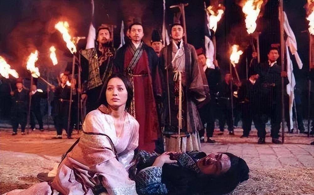 赵姬",把宁静姚莹莹朱珠放在一起比较,差别就出来了_吕不韦_异人_嬴政