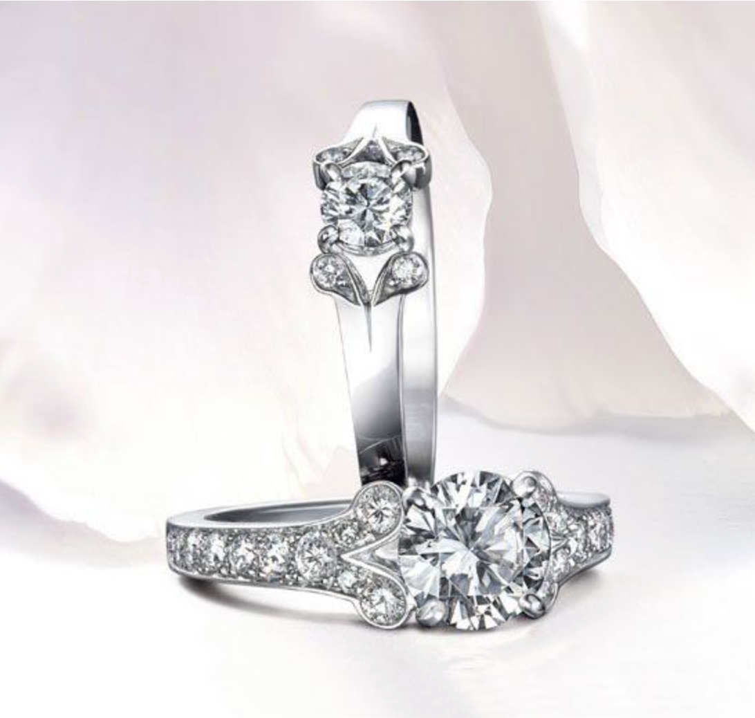 订婚钻戒一克拉选购指南,这5款一克拉钻戒绝美_设计的_钻石_爱情