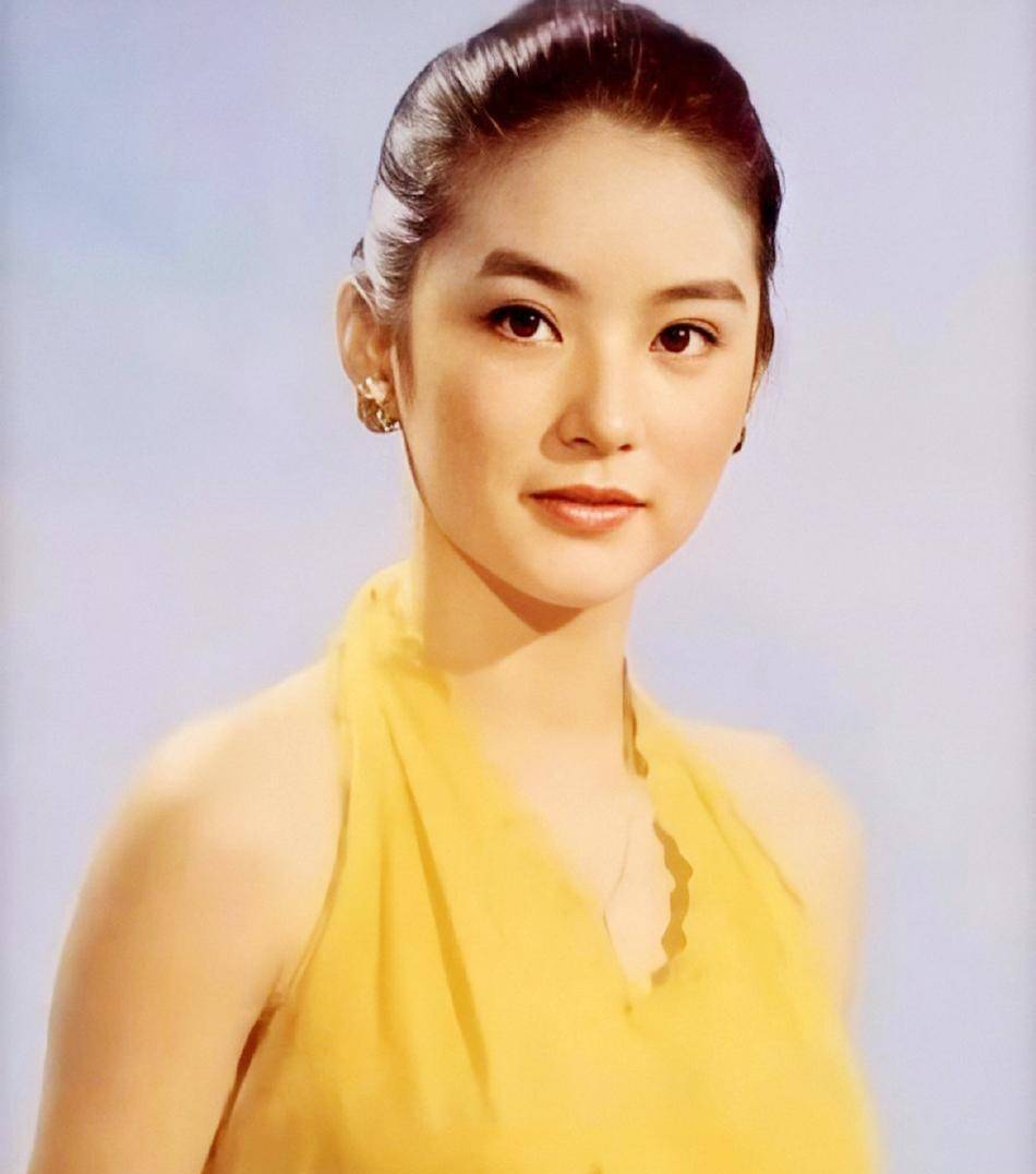 麻兰英:女儿是林青霞,有钱又孝顺,71岁的她为何从12楼一跃而下_张国荣