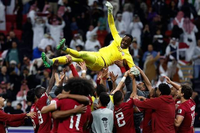 门将成为制胜英雄，卡塔尔掀翻乌兹别克，2023亚洲杯四强产生