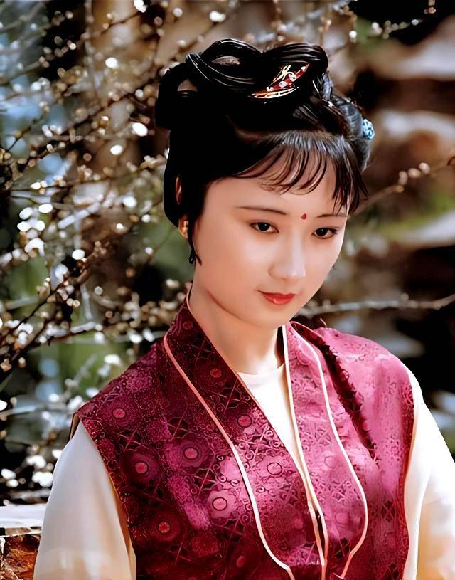 《红楼梦》演香菱 人生命运却不同 一个遇渣男 一个嫁男神_史可