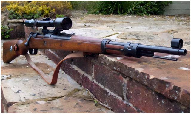 运钞员为什么不用手枪,不用步枪,而是用军队都很少用的霰弹枪?