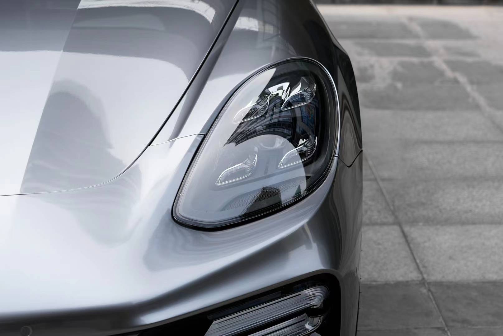 保时捷帕拉梅拉ek改色膜pet玛瑙灰,低调优雅,简单且高级