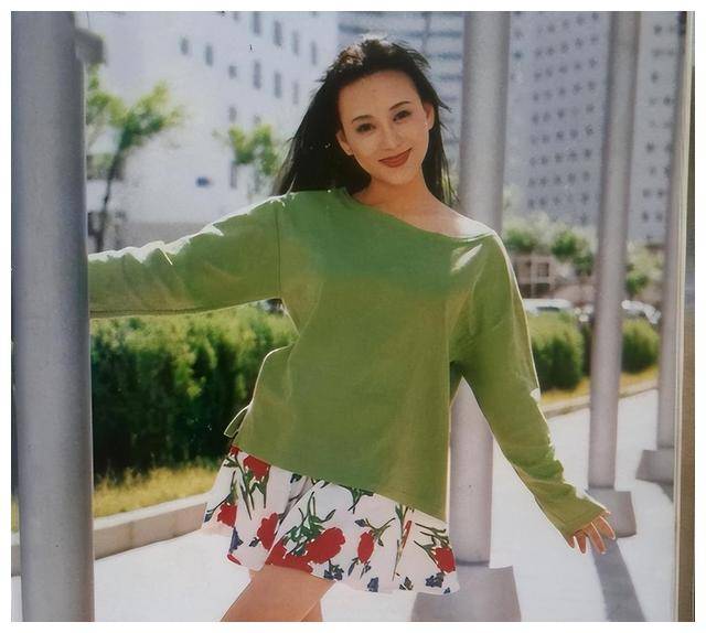 富家千金与穷小伙的爱情故事:贫富之间的激情碰撞_苗乙乙_家庭_事业