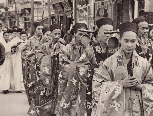 民国发生的"白云观火烧主持"事件,是非对错,42年后才盖棺定论_安世