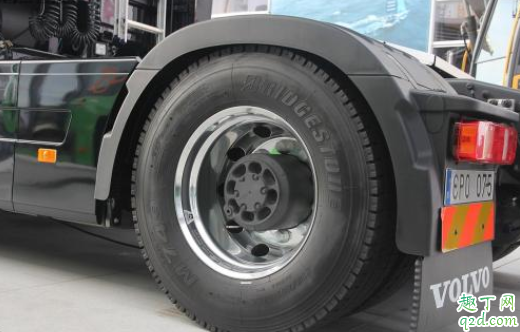 卡车前轮胎花纹选择 货车前轮轮胎胎花纹不能低于多少_搜狐汽车_搜狐