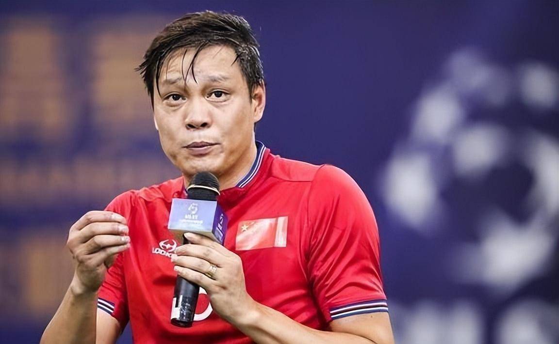 60岁罗嘉良内地商演捞金!身材暴瘦撞脸范志毅,被曝一首歌10万元