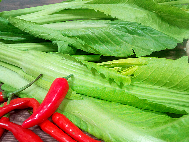 这菜一看就有食欲,我家三天两头做着吃,食材便宜,你不一定吃过_芥菜