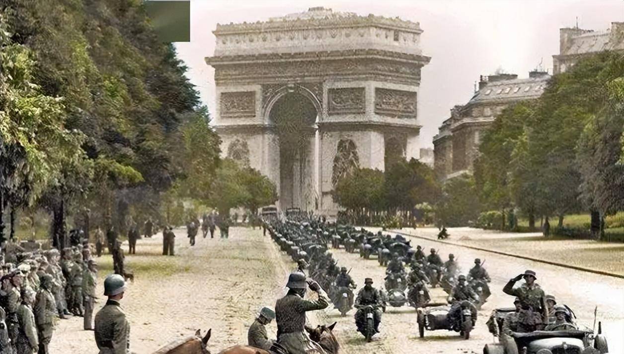 1939年,德国入侵波兰,二战爆发,次年德国开始