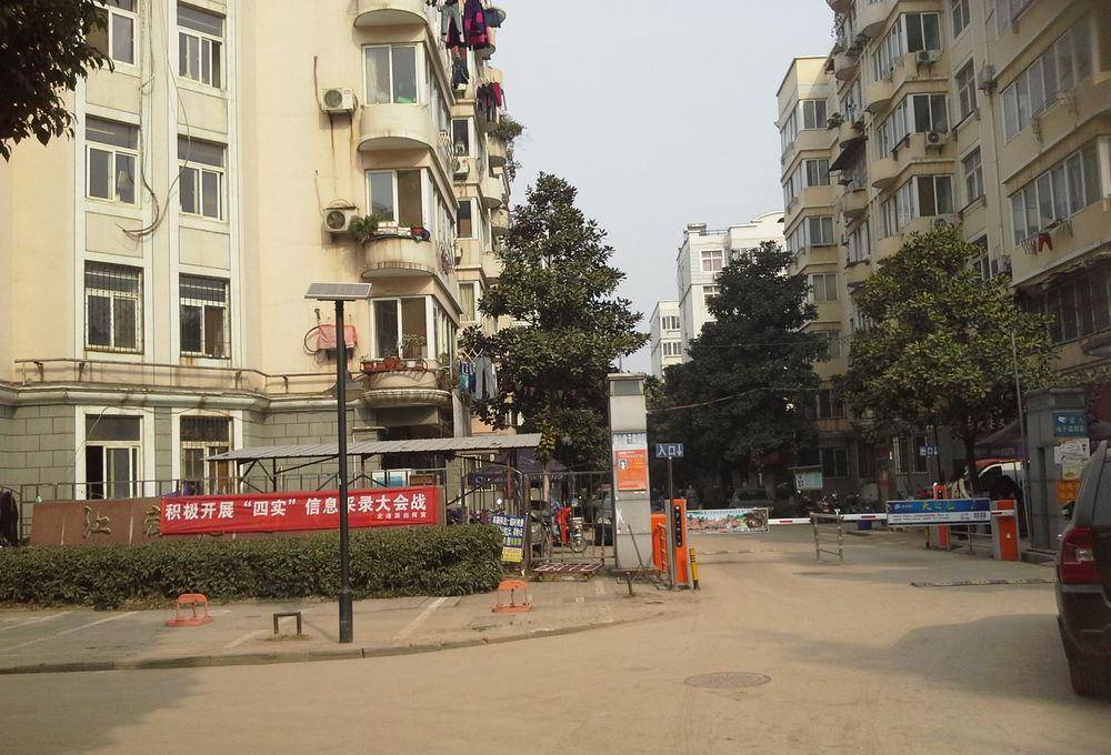 身边人来说说武汉版高启强:屠龙少年终成恶龙_开发