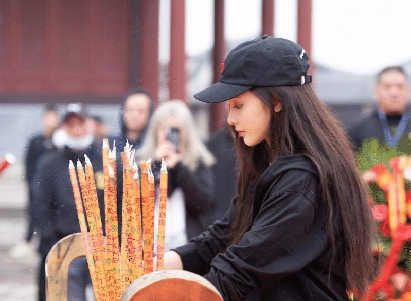 男主不是肖战蔡徐坤,却也令大家倍感满意_小说_演技_朱正廷