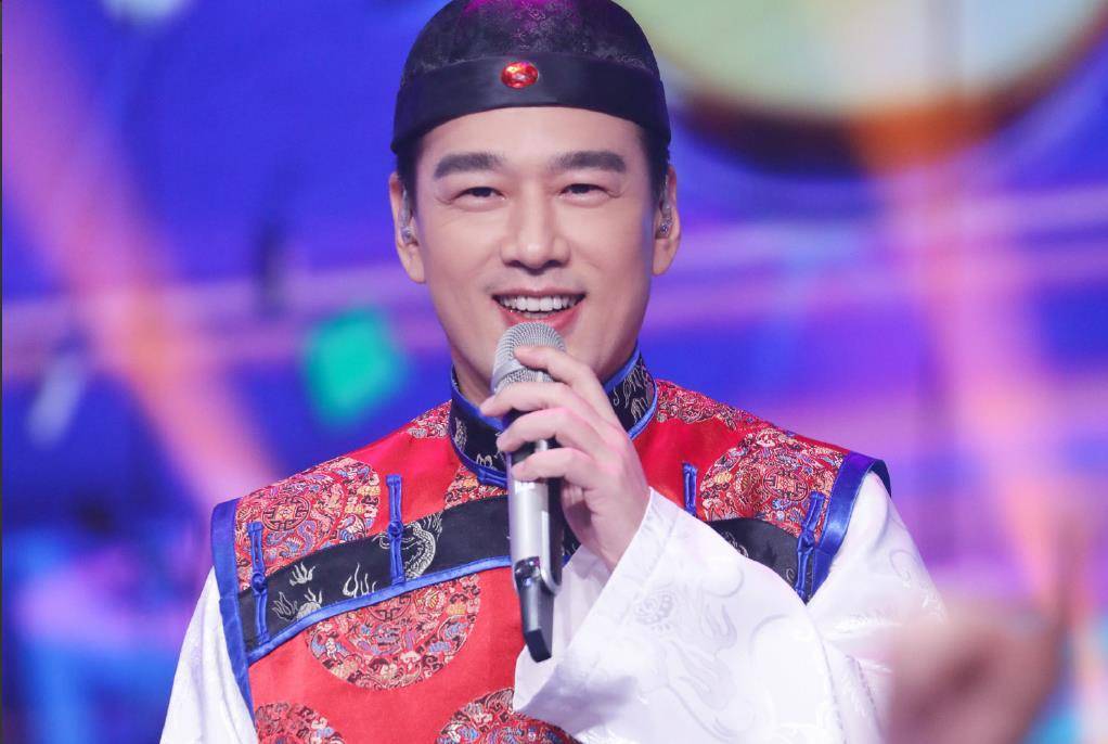 王耀庆的妻子郭晏青丈夫成名背后有艰辛,每月探班虽累却也幸福_郭宴青