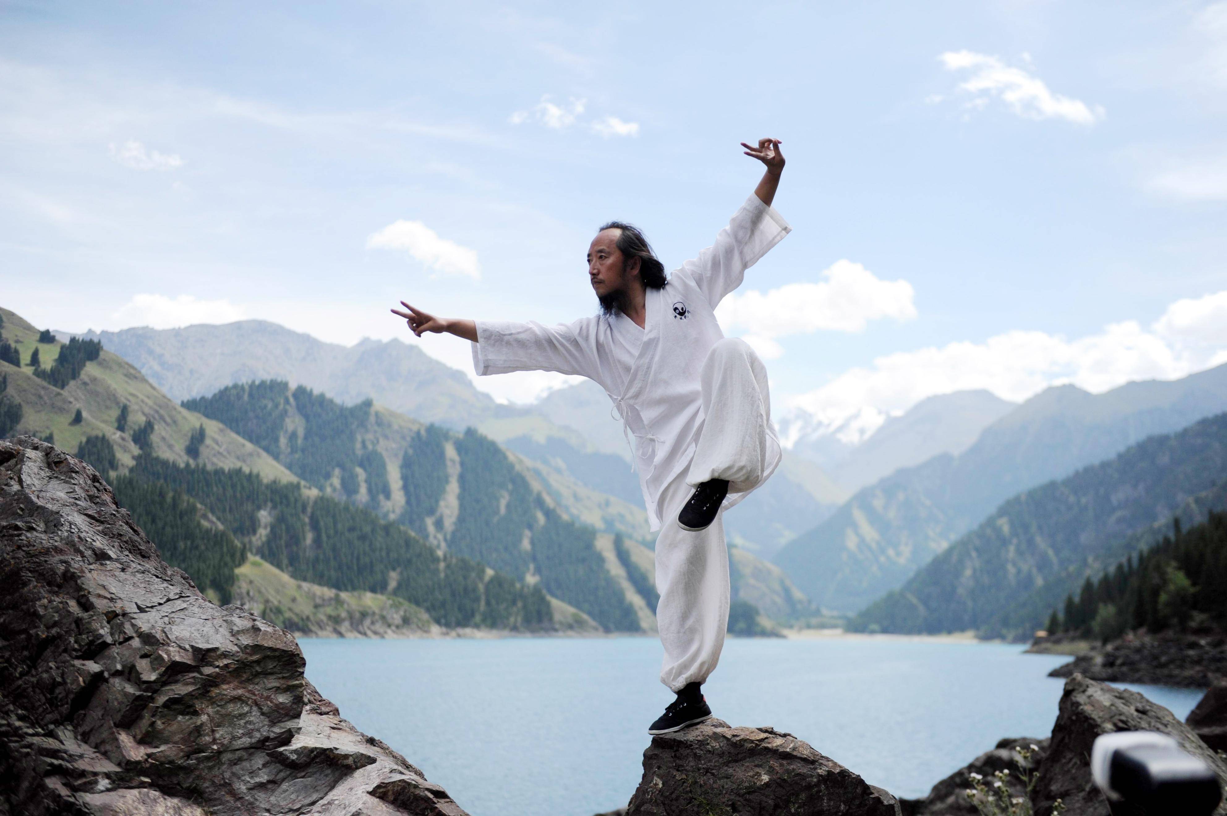 探访非遗青城传承人刘绥滨和他的武术人生_太极_中国_全球