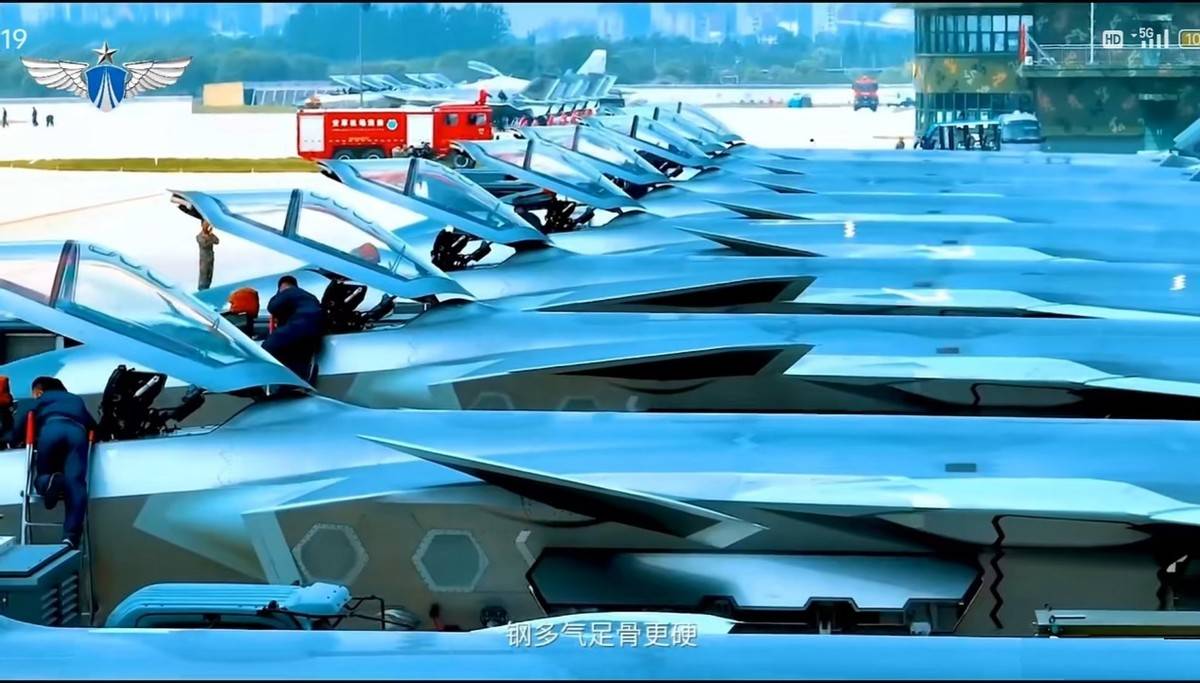 歼20飞行员挑明了说,不管是f22还是f35,对美军战机都掌握主动权_美国
