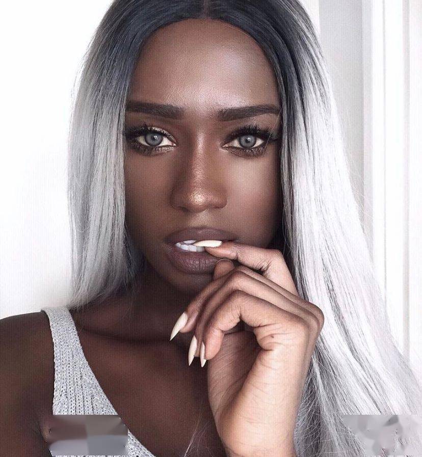 世界最美"黑人女孩",因长相太美,家人不允许她独自出门.