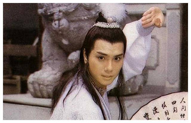 刘晓庆后的痴情种伍卫国,如今生活?