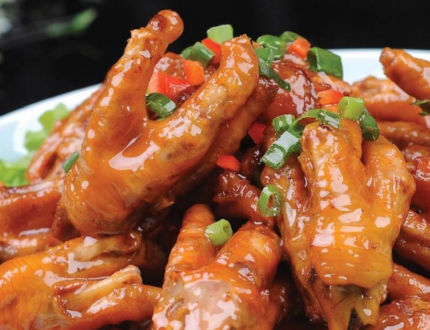 鸡爪的两种做法,真的是太美味了,喜欢就留着慢慢吃!