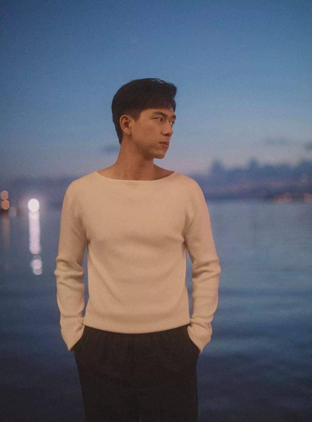 被称最帅星二代,出道即演男主角,陈飞宇为何一直红不