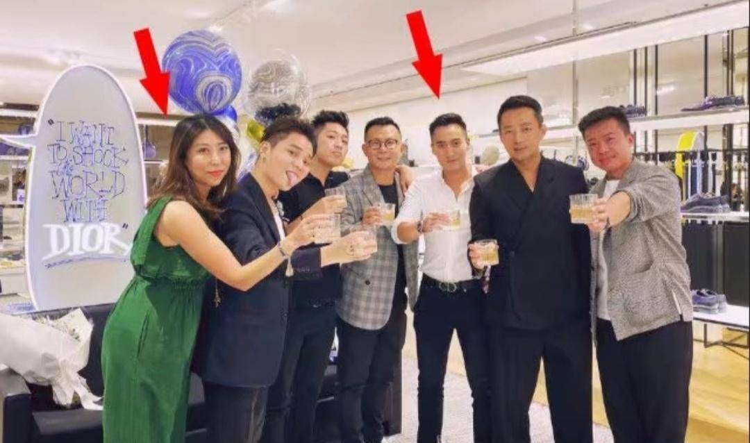 汪小菲提前庆生,被14位俊男靓女包围,但焦点却另有其人_徐熙媛_生日