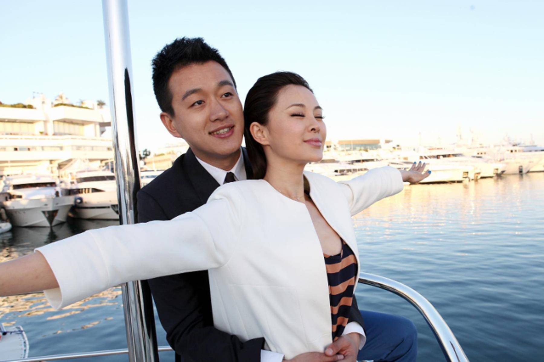 娱乐圈"最强师生恋",13年育有3子,把41岁老师宠成小公主_佟大为_关悦