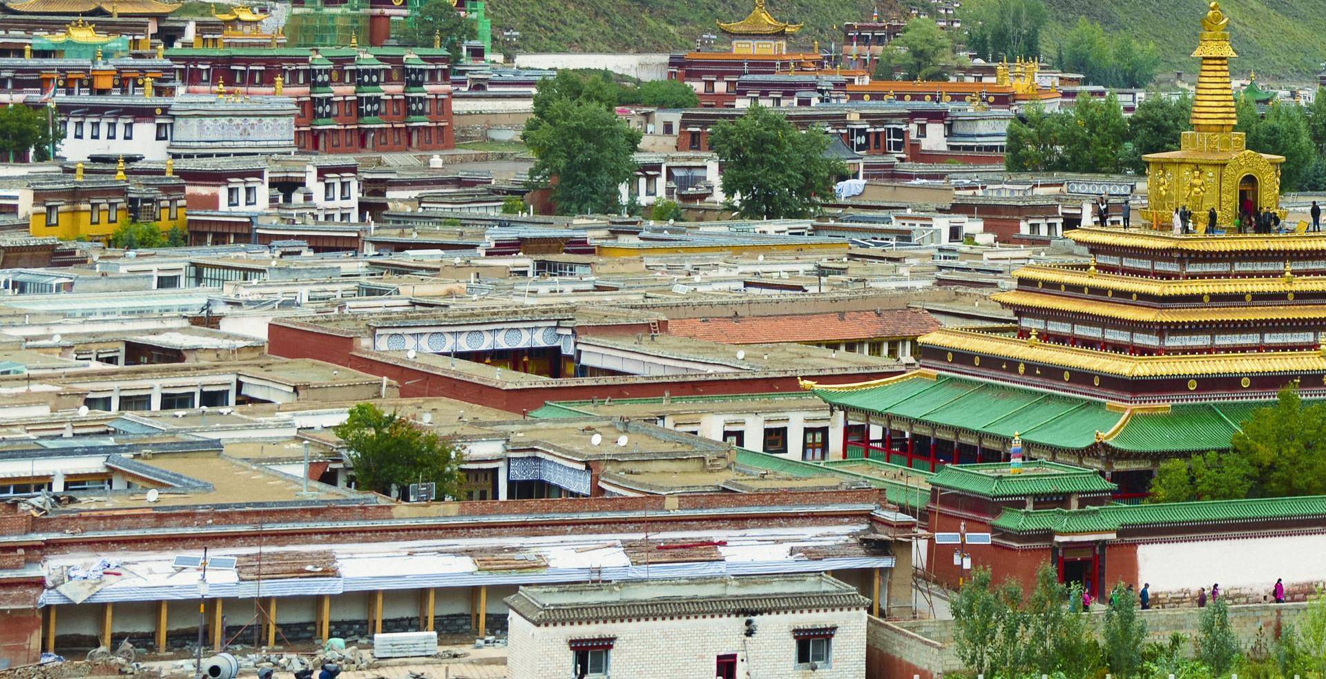 甘肃甘南"最大"的寺庙,被誉为"第二布达拉宫",却是少为人知_拉卜楞寺