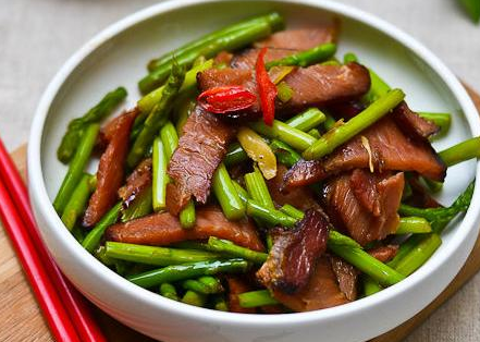 腊肉炒芦笋,忘不掉的家常小炒_干辣椒_时间_蔬菜