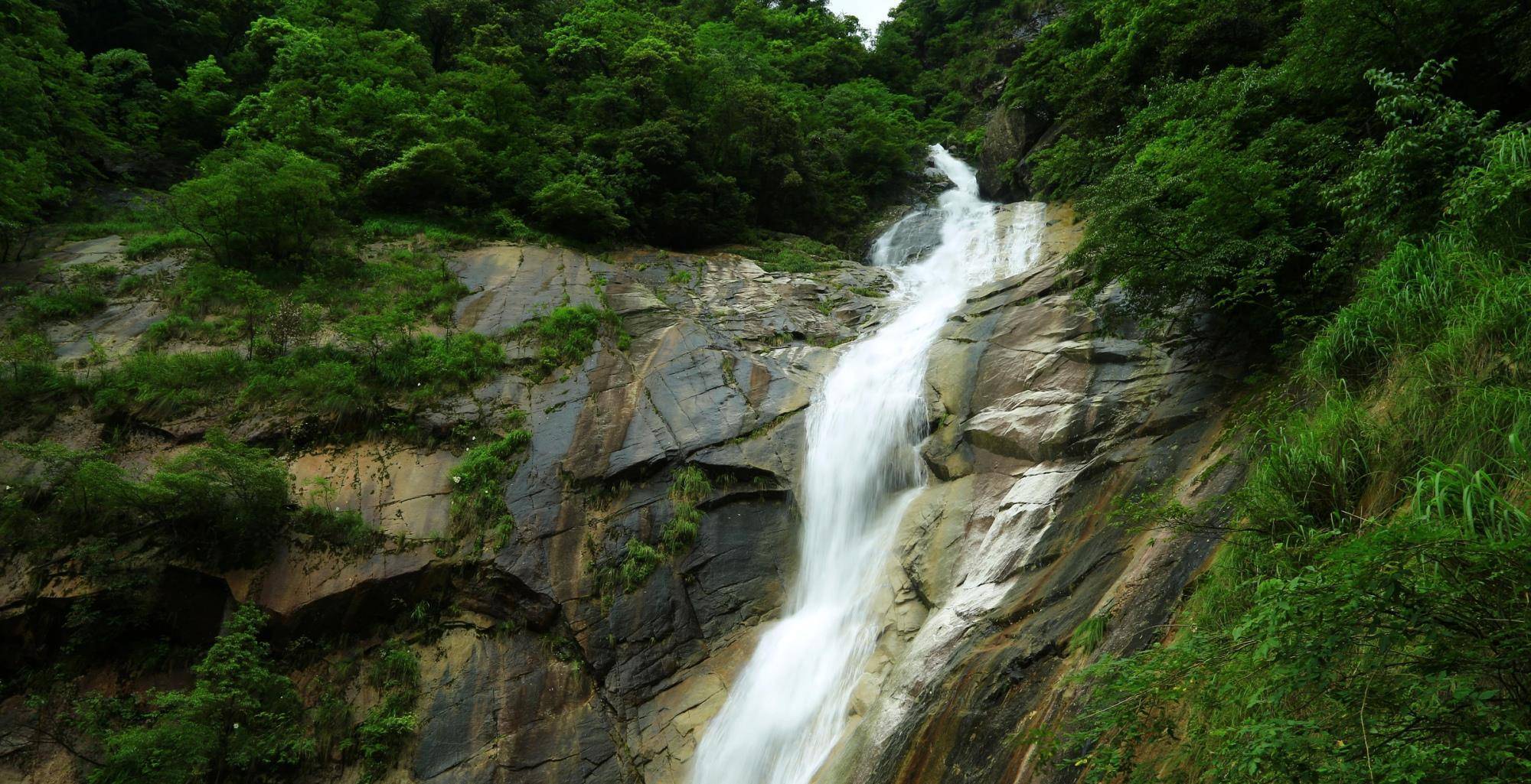 江西这座山,位于井冈山市北,名气不大,但风景优美