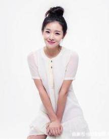 王维维参演《不可触摸的真情》与《红旗谱》,在剧中分别饰演"陈菲菲"