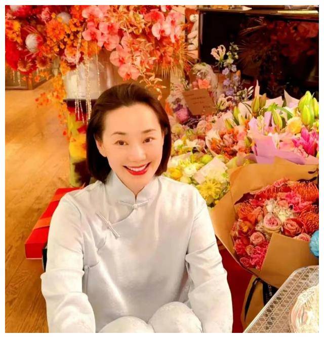 两段婚姻带给林依轮千万财富:前妻助成名,现任财运亨通_事业_西华