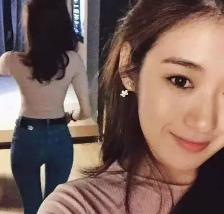 搞笑图片搞笑段子:看到这妹子的自拍,你找亮点的实力又可以提高_同学