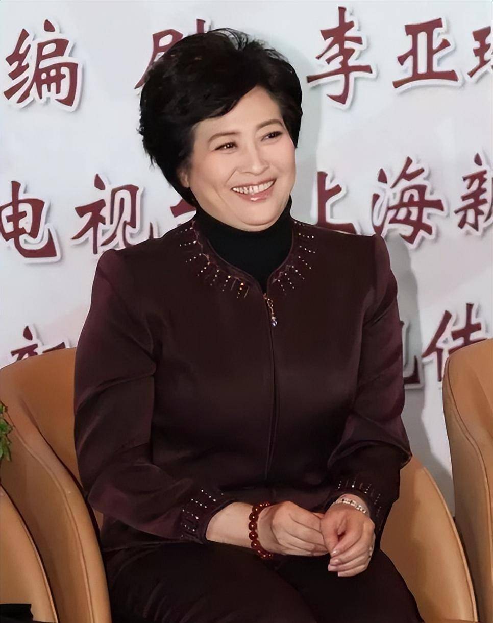 银幕妈妈专业户,现实中的幸福女人