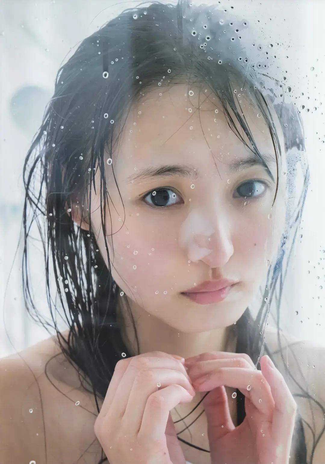 远藤樱《可怜》写真集引发热议:娇柔与成熟的完美融合_挑战_魅力_标题