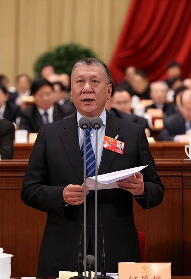 上将王震长孙王京阳:香港居民,娶叶帅孙女,与妻子对簿