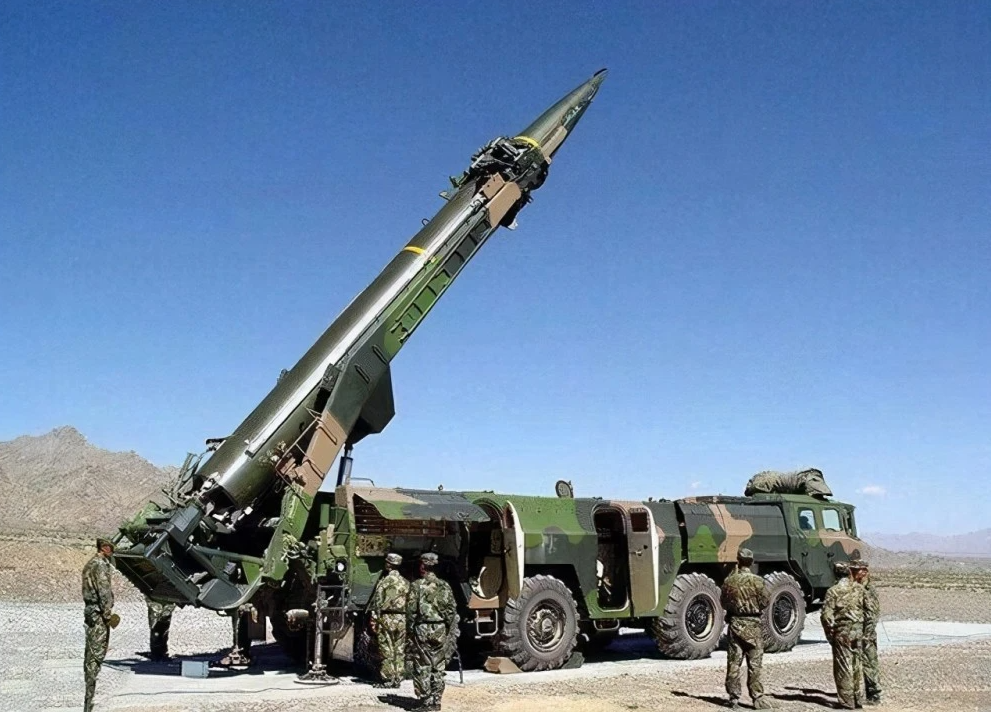东风-26导弹加入火箭军,到底有多厉害呢_敌人_的能力_发射