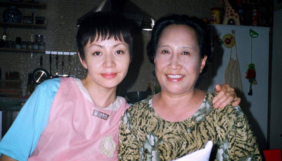 同是"姥姥专业户",为何彭玉生活幸福,孙桂田却令人唏嘘_孩子_赵文欣