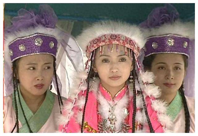 《还珠格格》:为何老佛爷要剥光含香的衣服?她究竟做了什么?