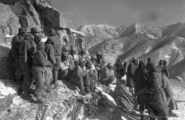 砥平里战斗:40军损失1830人,邓华自责:是我一个人的