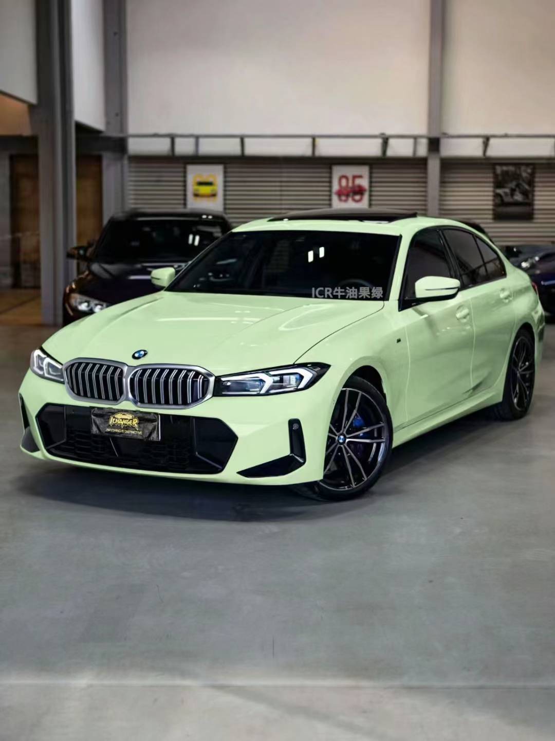 宝马icr改色膜牛油果绿,淡淡的绿色