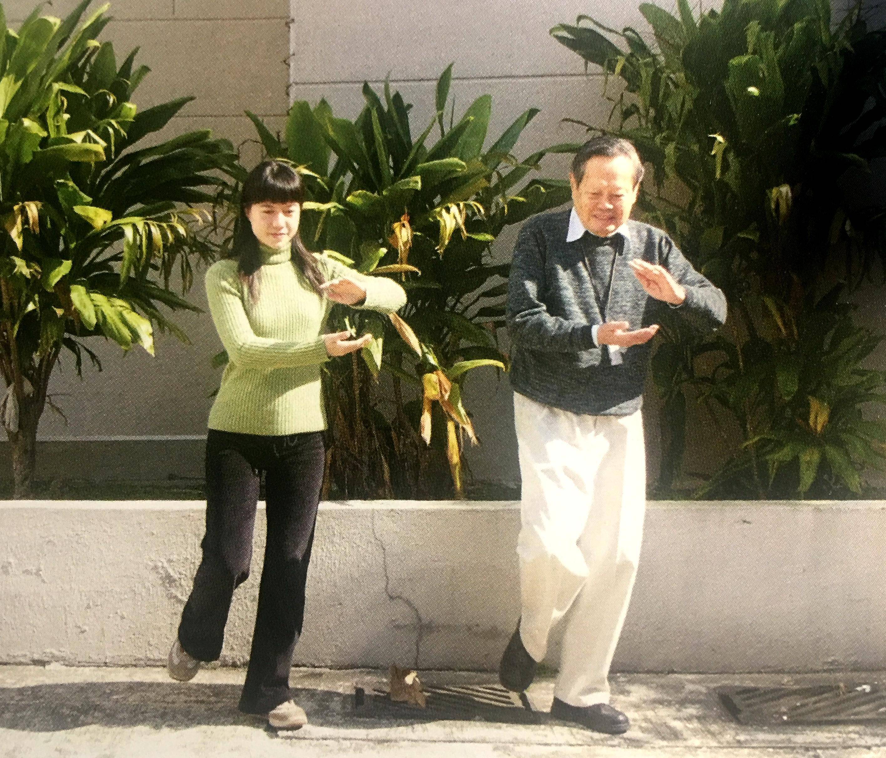 杨振宁好厉害,101岁了依旧红光满面,有能力,有福报_翁帆_生活_杜致礼