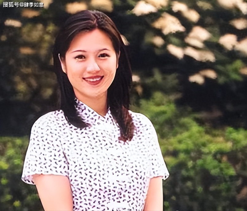 前央视主持名嘴王欢因病去世,刚退休5个月!生命的无常!