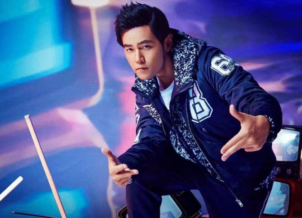 周杰伦能拥有这么高的国民度,并不是毫无来由的_周董